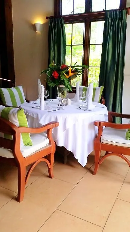 Rezort Idle Awhile Villas Negril